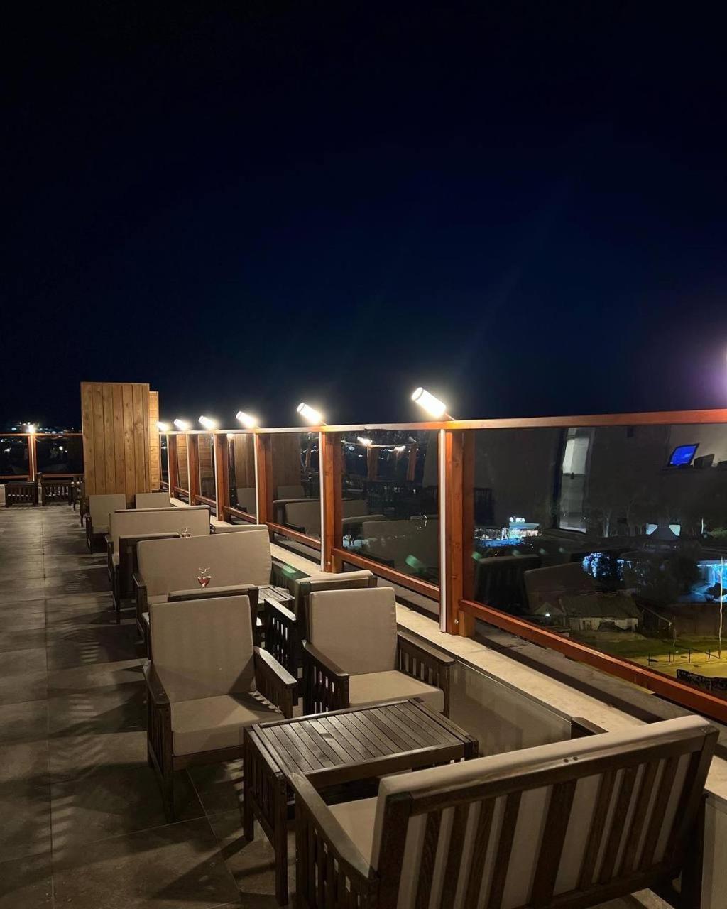Xio Apartments Bar Exterior photo
